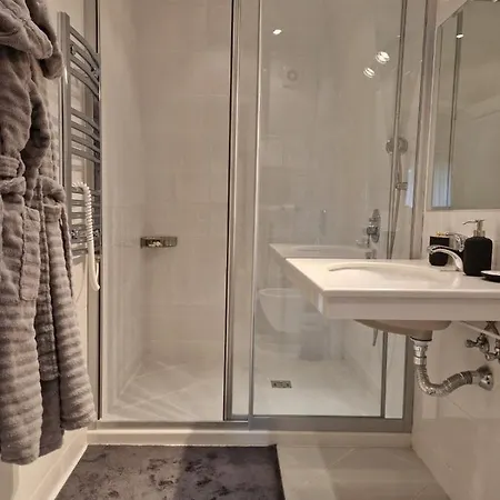 Sensation 3 Apartment