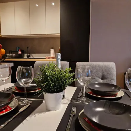 Apartment Sensation 3