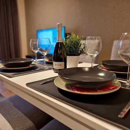 Sensation 3 Saints Constantine and Helena